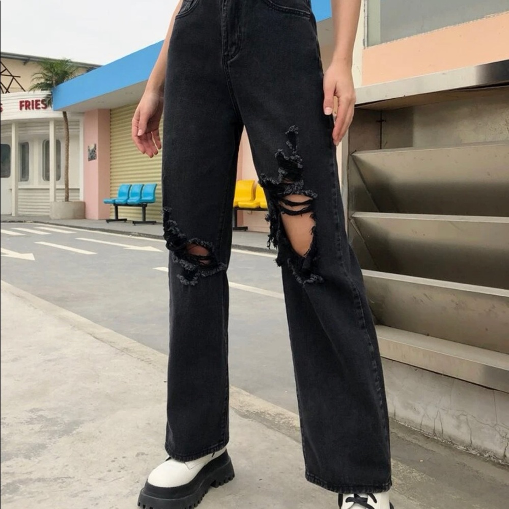 Black ripped jeans